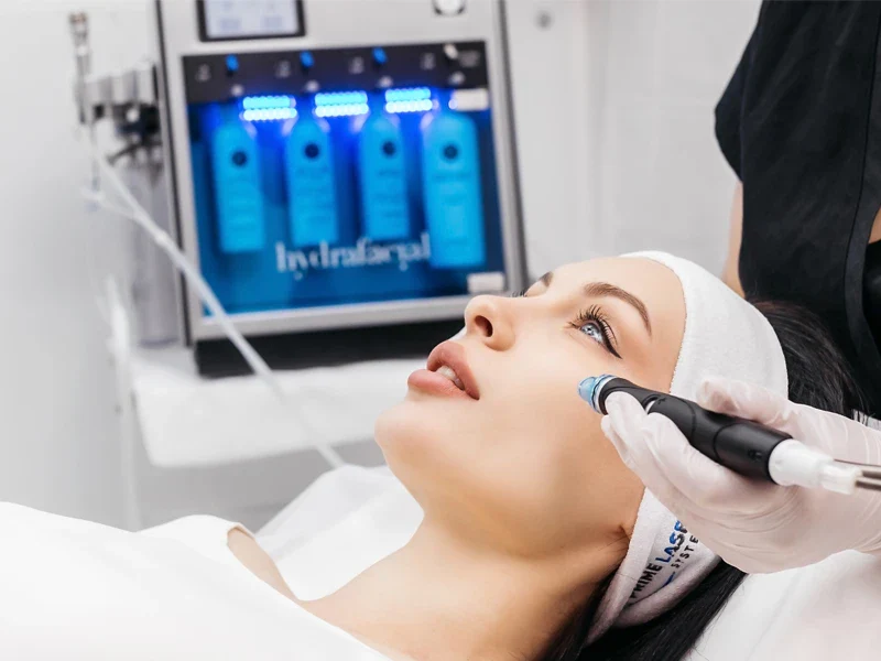 Deluxe HydraFacial